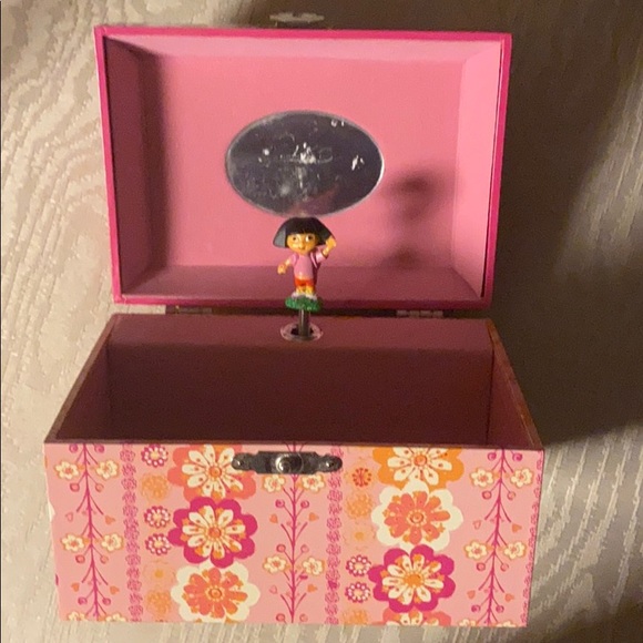 Funko GPK09 split kit+Rare NEW Dora box 4Hx6W+Doll 7” - Picture 6 of 14